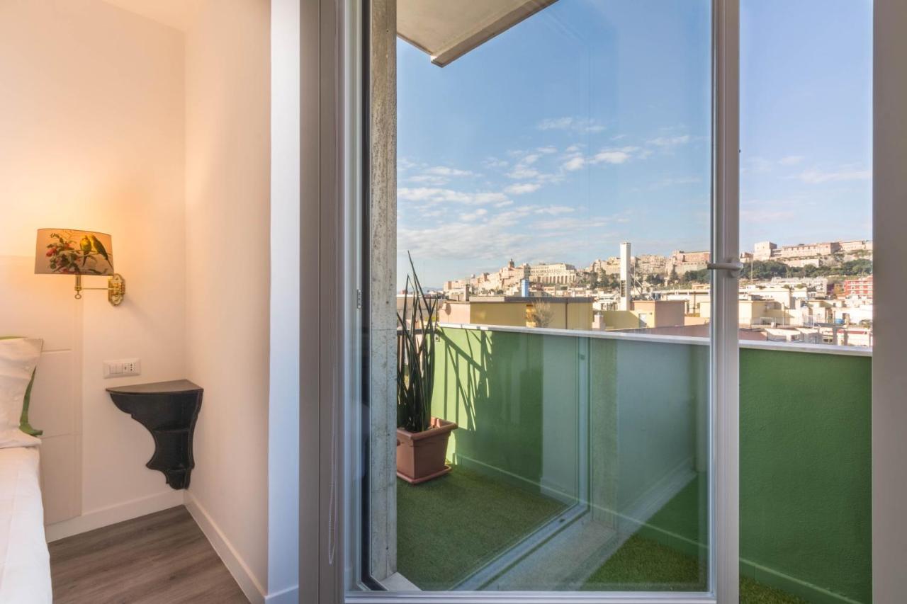 קליארי Eleventh Floor Suites מראה חיצוני תמונה